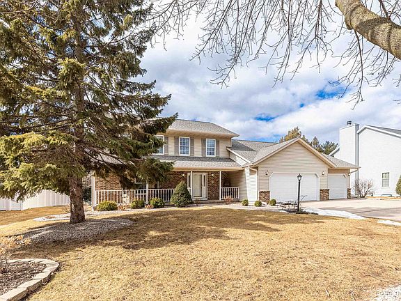 3rd image of 1828 Wallinford Dr
