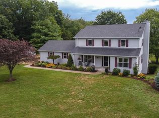 3275 Eddie Rd, Winnebago, IL 61088