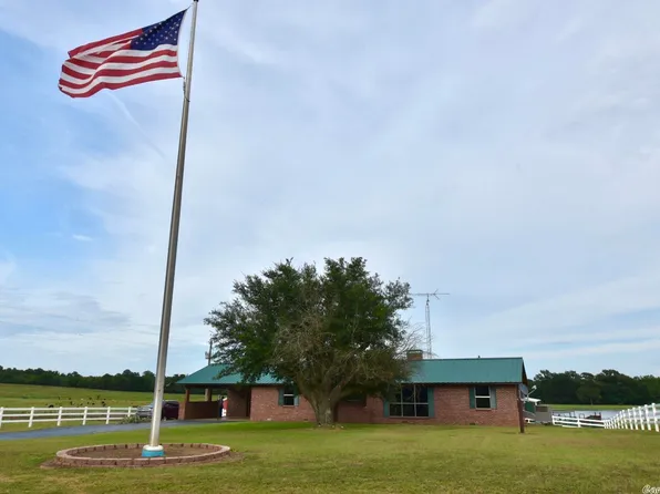 5703 Patmos Rd, Hope, AR 71801