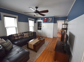 33 Belmont St, Everett, MA