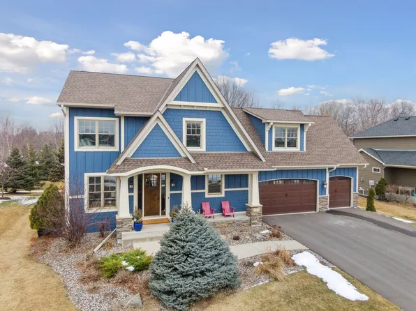 1072 Symphony Ln, Chaska, MN 55318