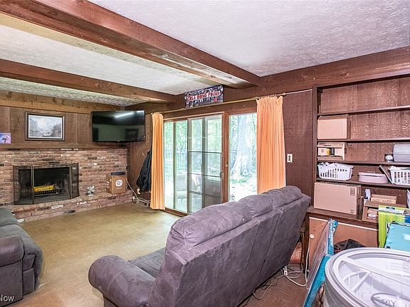 3rd image of 26122 Defoe Dr