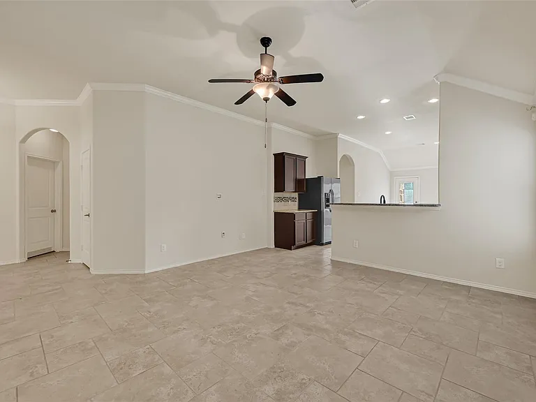 16622 Lake Prince Ln — Photo 7