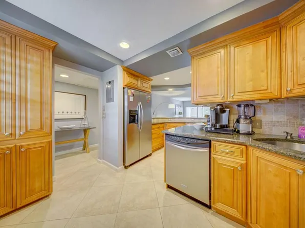 3200 N Palm Aire Drive #503, Pompano Beach, FL 33069
