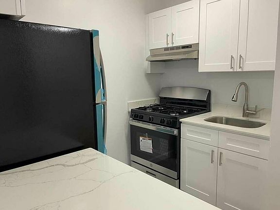 2nd image of 206 W 148th St APT 5C