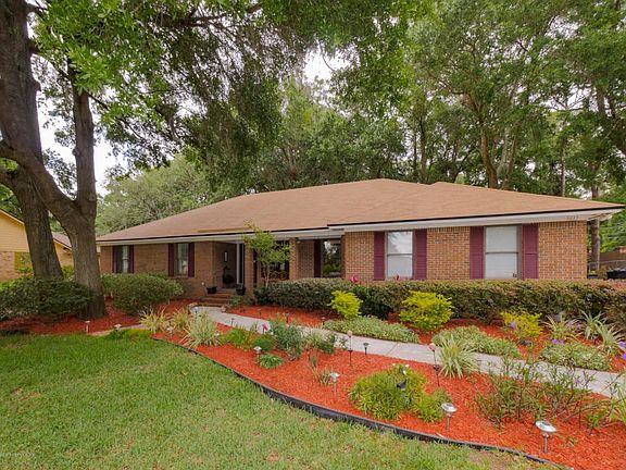 3617 Sarah Brook Ct-3