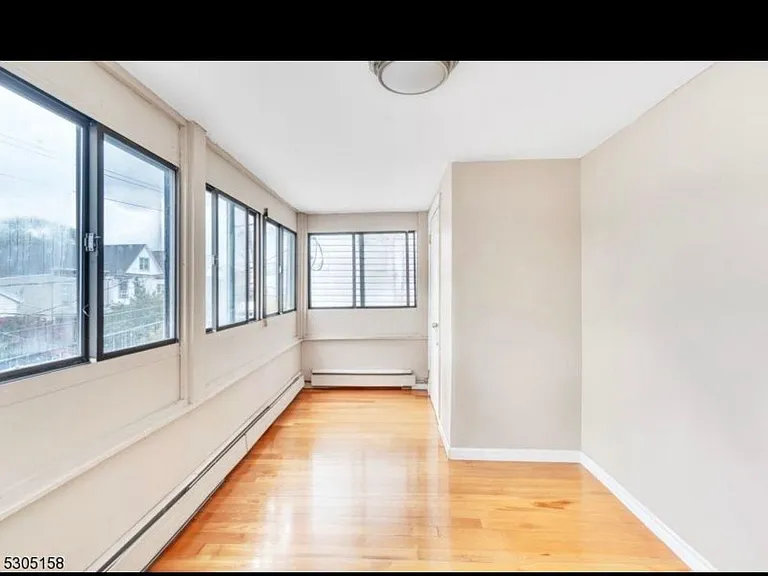 54 Pamrapo Ave #2 — Photo 2