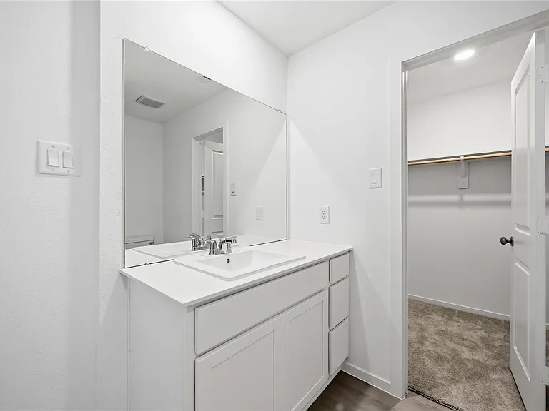 16842 Spotted Oak Dr — Photo 25