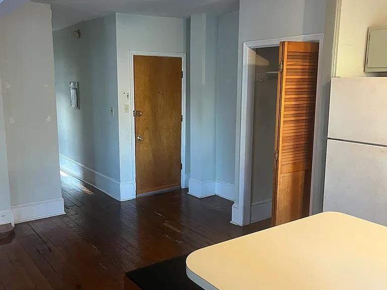 1013 S Farragut Ter #3 — Photo 7