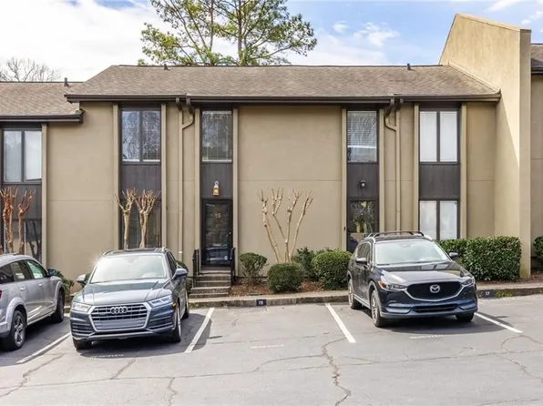 15 Ivy Sq NE, Atlanta, GA 30342