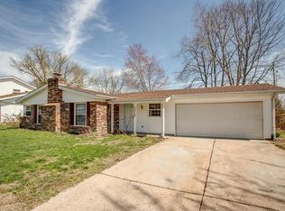 3216 West Blvd, Belleville, IL 62221