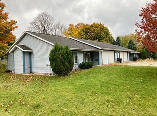 775 Ross Rd, Muskegon, MI 49441