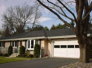 227 Demar Ave, Shoreview, MN 55126