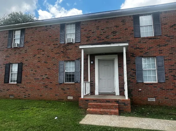 268 Moize Cut Off Rd #D, Jackson, TN 38305