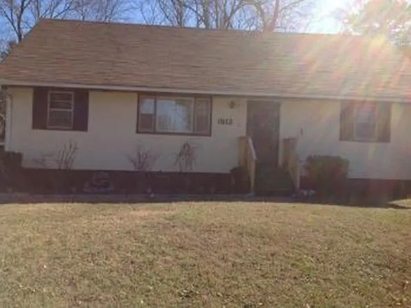 8112 Mona Ave, Norfolk, VA 23518