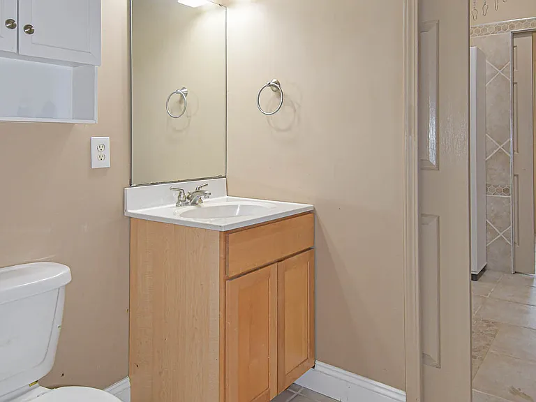 2602 Minnesota Ave — Photo 8