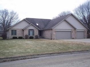 605 E Buffalo St, Polo, IL 61064