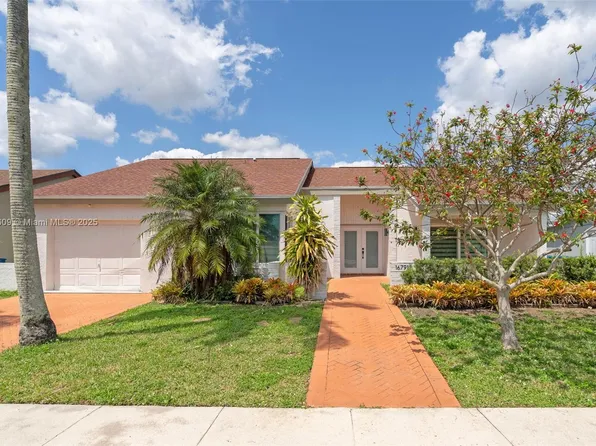 16791 Royal Poinciana Dr, Weston, FL 33326