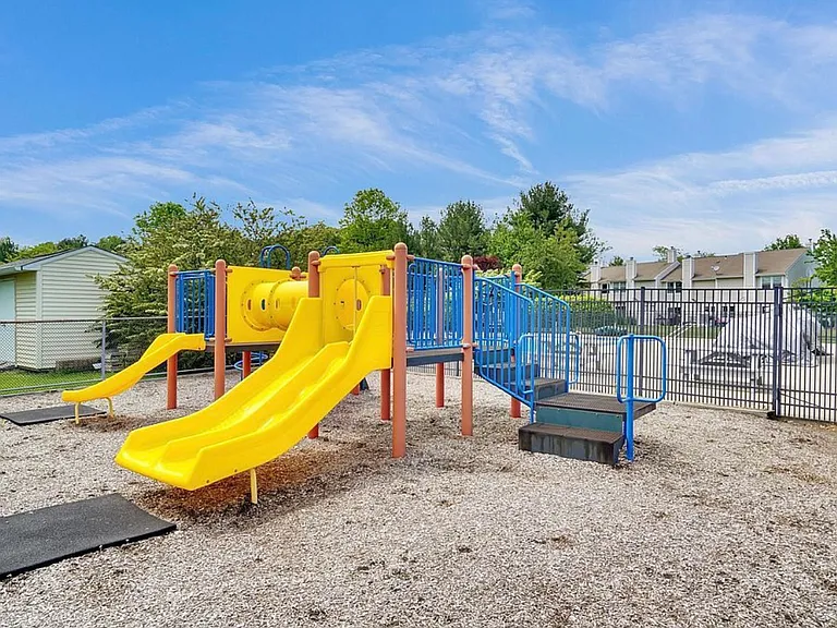 31 Woodlake Dr — Photo 18