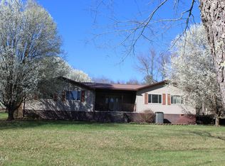 158 Dryden Heights Dr, Dryden, VA 24243