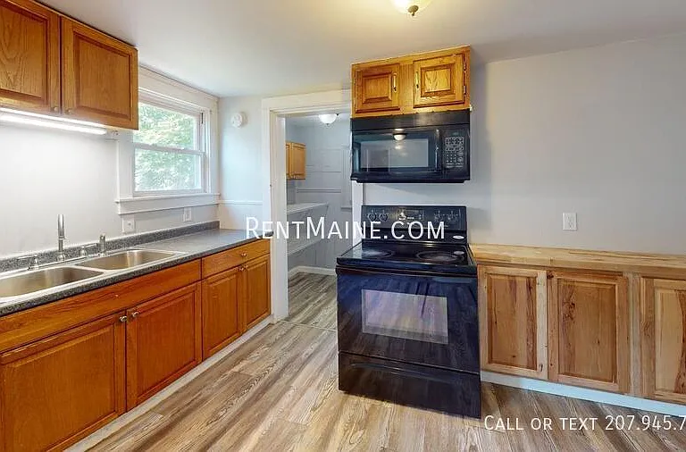 97 Grove St #2 — Photo 1