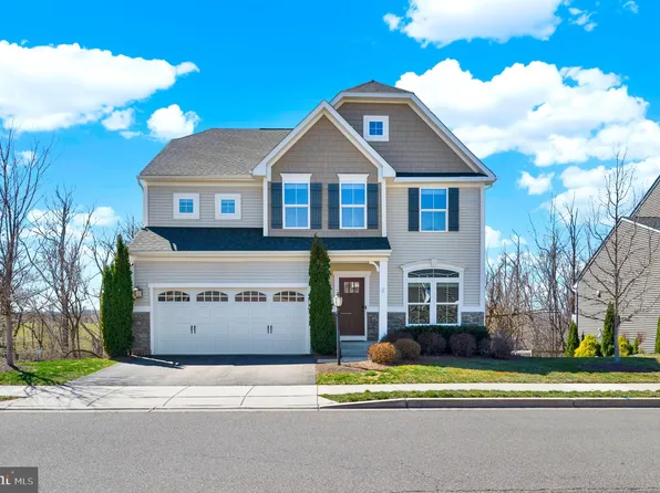 214 Monument Dr, Boonsboro, MD 21713