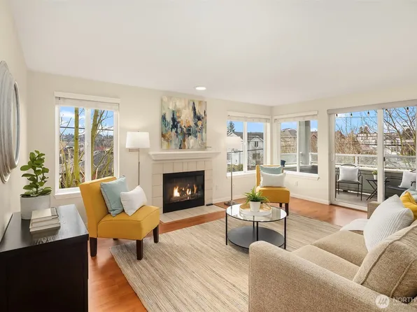 2448 NW 59th Street #303, Seattle, WA 98107