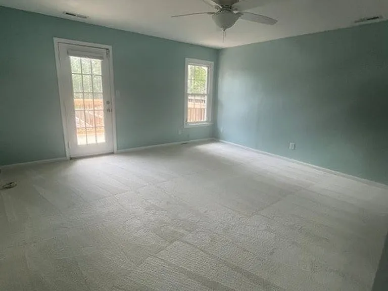1002 Colonial Meadows Way — Photo 19