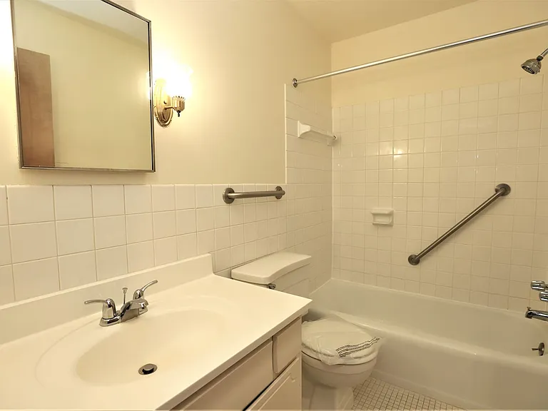 3016 Lynn Ave S — Photo 8