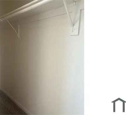 2902 E Fillmore St — Photo 21
