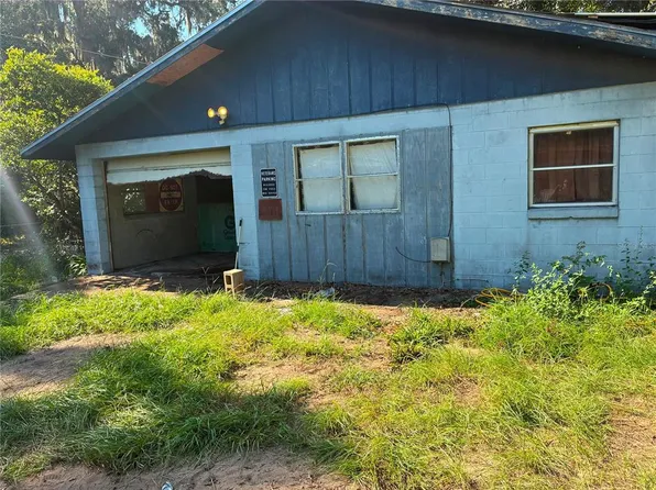 17990 SE 51ST STREET, OCKLAWAHA, FL 32179