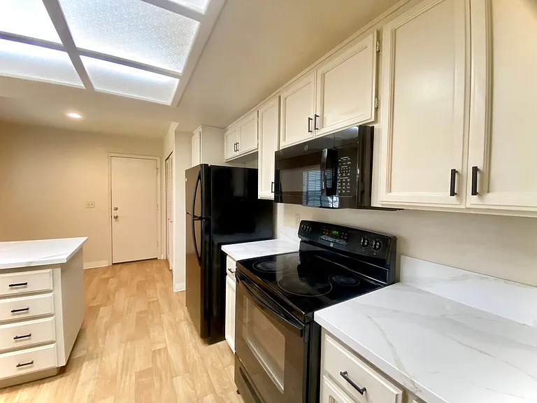 815 Praderia Cir — Photo 5