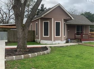 121 N Judson Ave, Navasota, TX 77868