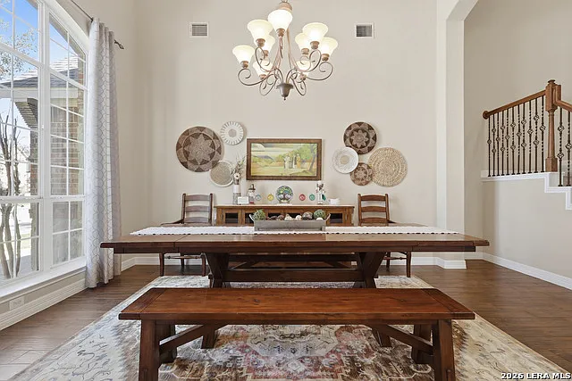 4 bed, 3.5 bath, 3449 sqft, $3,795 — Photo 4