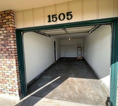 3rd image of 1505 Carrollwood Dr