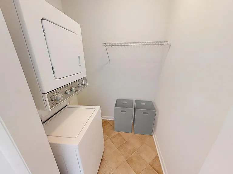 Village Gate Apartments — Photo 29