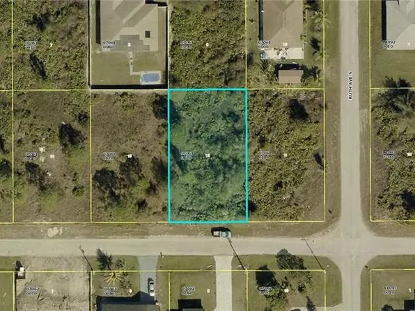 3302 10th ST SW, LEHIGH ACRES, FL 33976