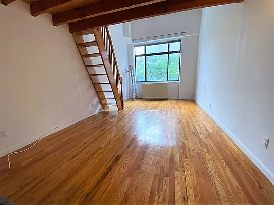 Rented by City Connections Realty | media 1