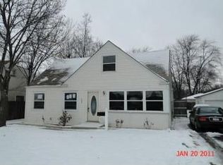 409 Dayton Ave, West Chicago, IL 60185