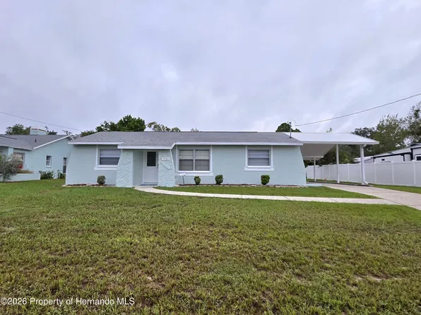 5446 Colchester Ave, Spring Hill, FL 34608