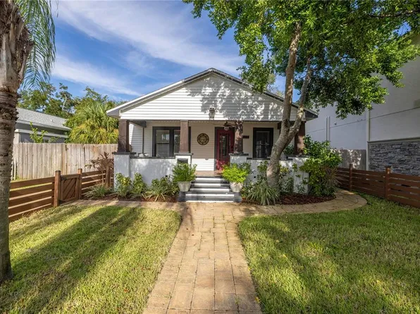 1011 14th St N, Saint Petersburg, FL 33705