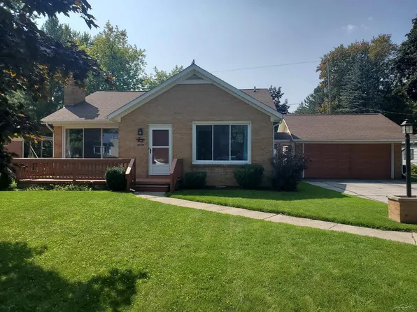 1169 Lathrup Ave, Saginaw, MI 48638