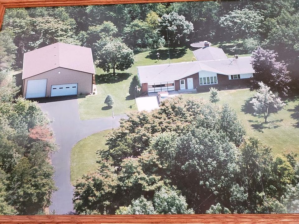 1st image of 2852 152nd Ave