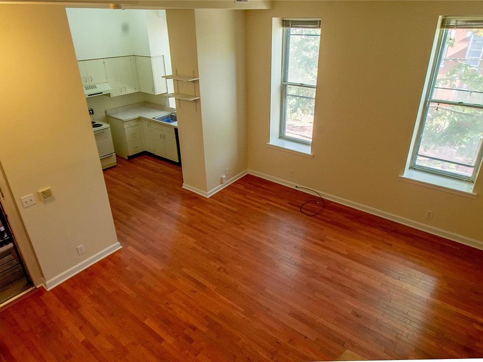 1st image of 2419 S 10th St #B