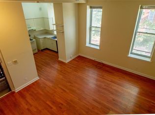 2419 S 10th St #B, Saint Louis, MO 63104