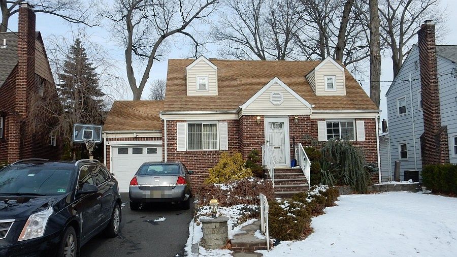 1st image of 66 Newman Ave