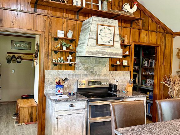 4th image of 361 Phillips Rd #367