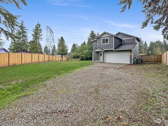 3rd image of 8940 Figberry Court SE