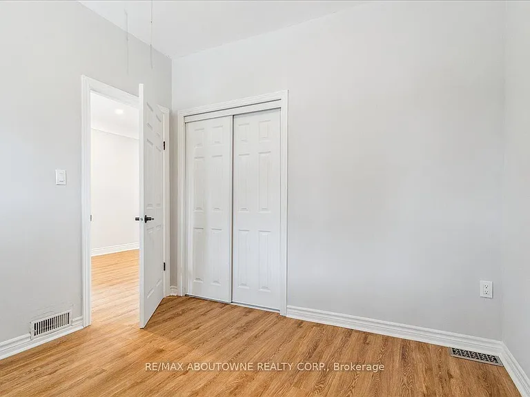 93 E 31st St #UPPER — Photo 10