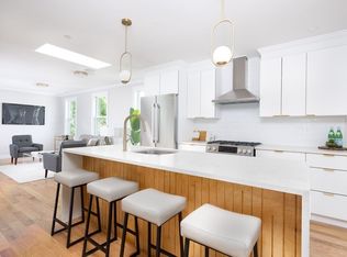 89-91 Clifton St #1, Cambridge, MA 02140